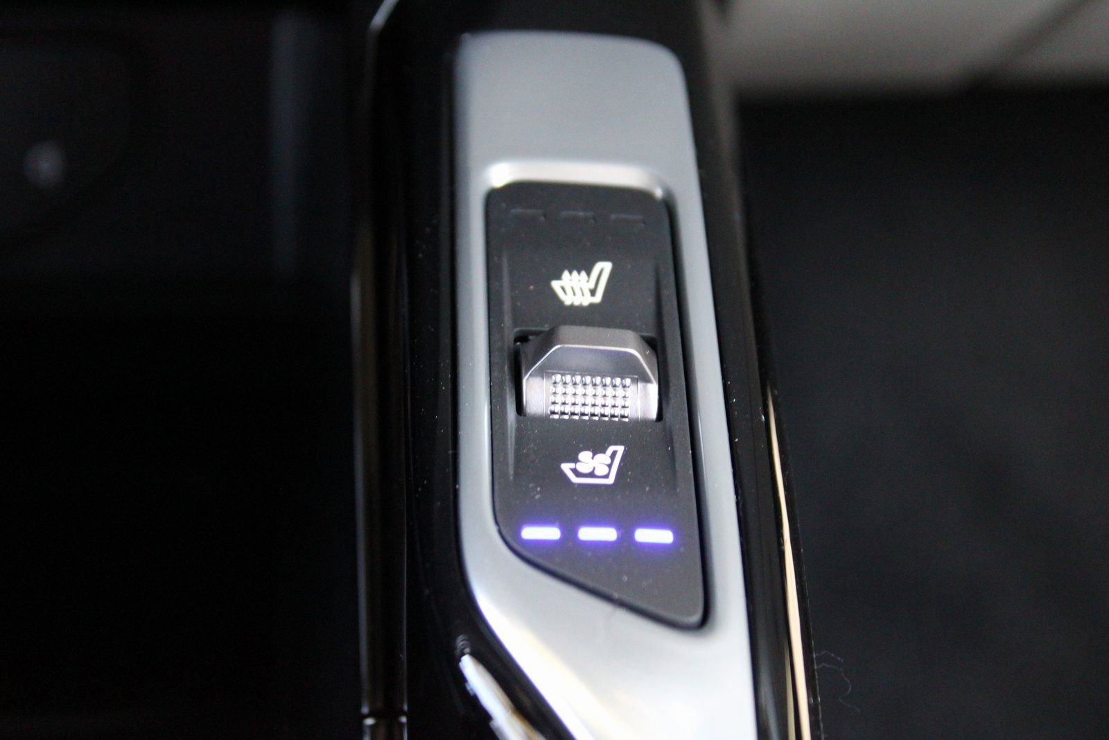 New 2026 Kia Sorento SX image 43