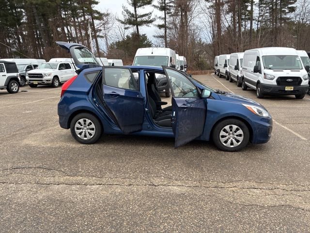 Used 2017 Hyundai Accent SE image 10