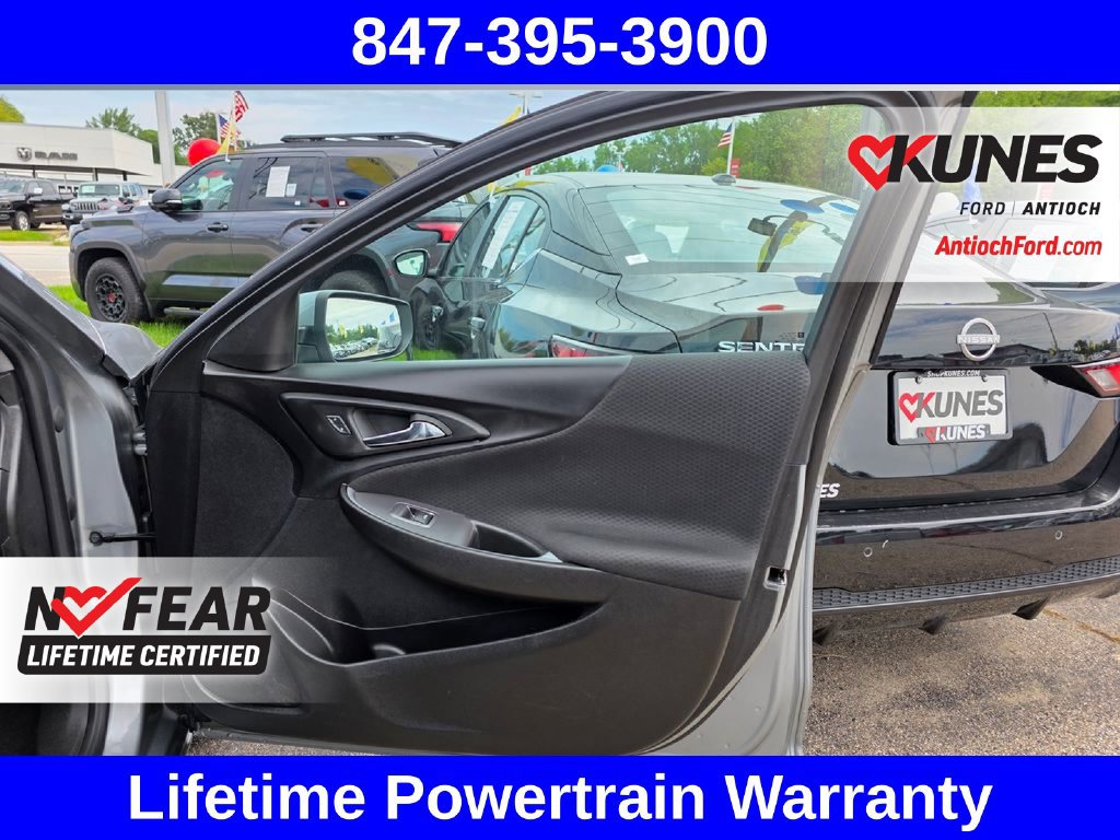 Used 2024 Chevrolet Malibu LT FWD image 32