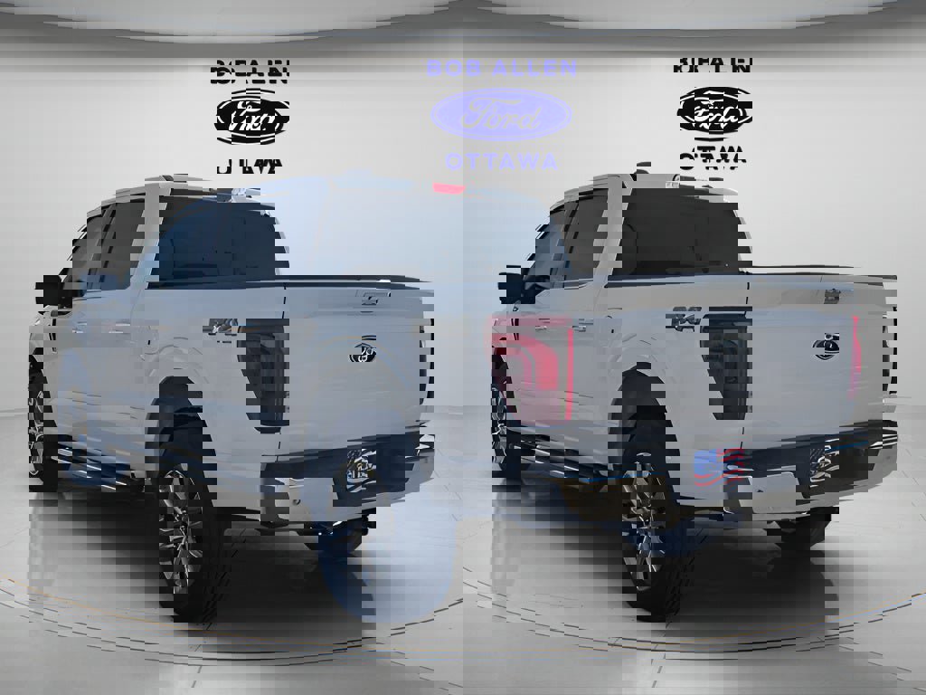 Used 2024 Ford F150 Lariat w/ FX4 Off-Road Package image 4