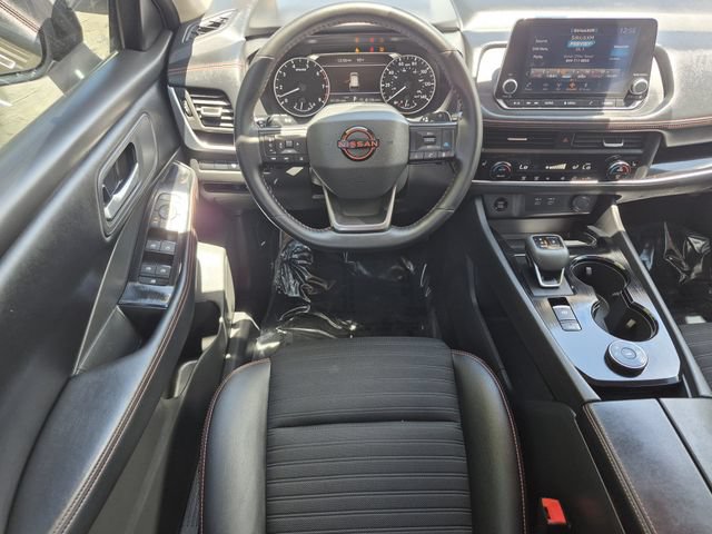 Certified 2025 Nissan Rogue SV AWD/4WD image 20