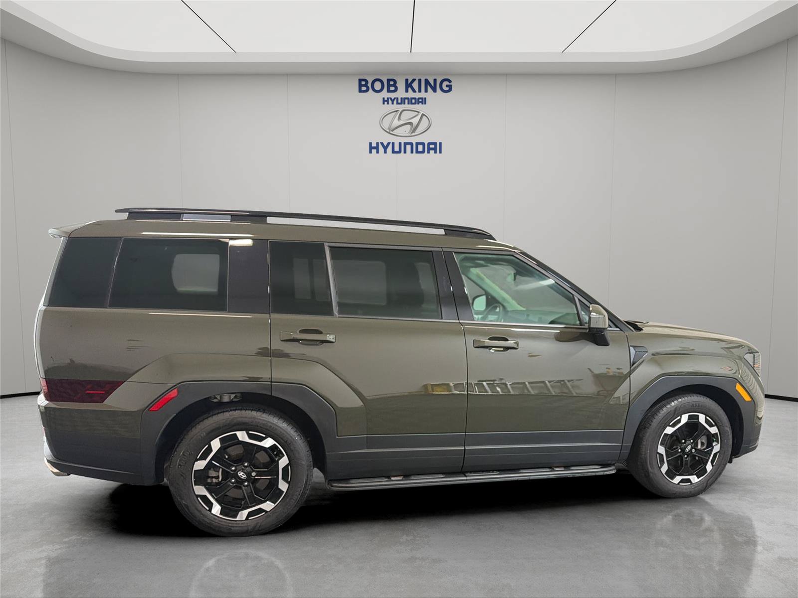 Certified 2025 Hyundai Santa Fe SEL FWD image 6