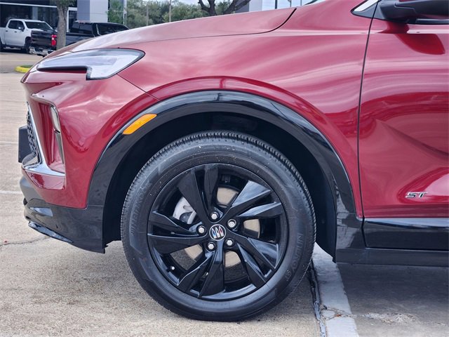 Used 2025 Buick Encore GX Sport Touring w/ Comfort Package image 8