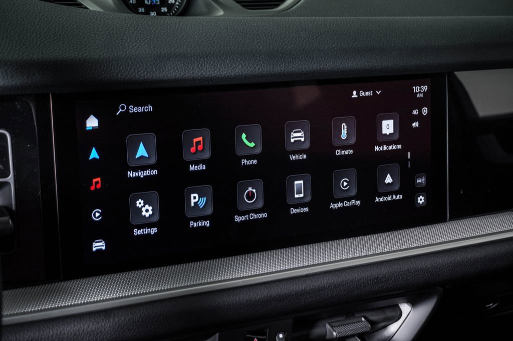 Certified 2025 Porsche Cayenne Coupe image 22