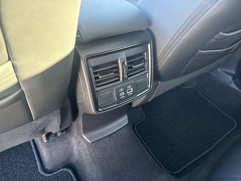 Used 2026 Subaru Forester Limited image 29