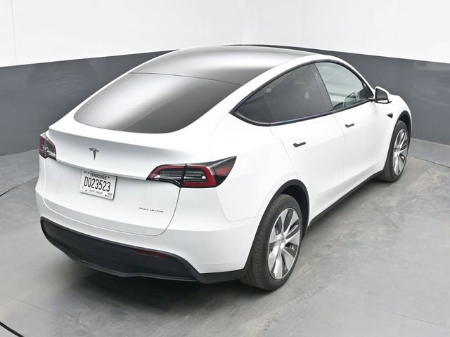Used 2023 Tesla Model Y Long Range image 25