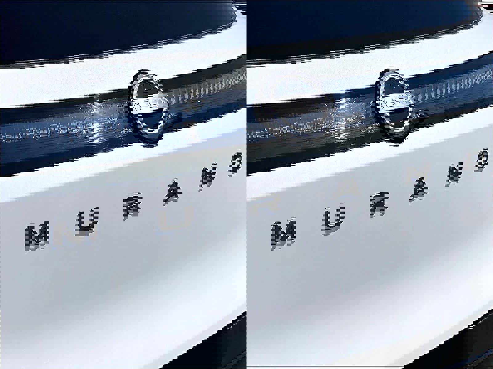 Used 2025 Nissan Murano SV w/ Cargo Package image 26