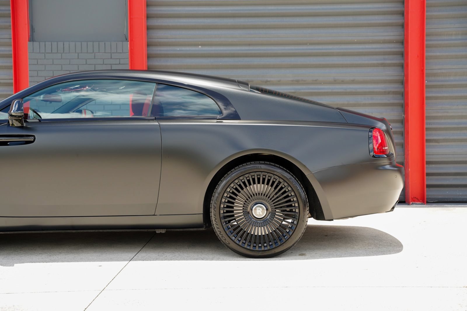 Used 2020 Rolls-Royce Wraith RWD image 12