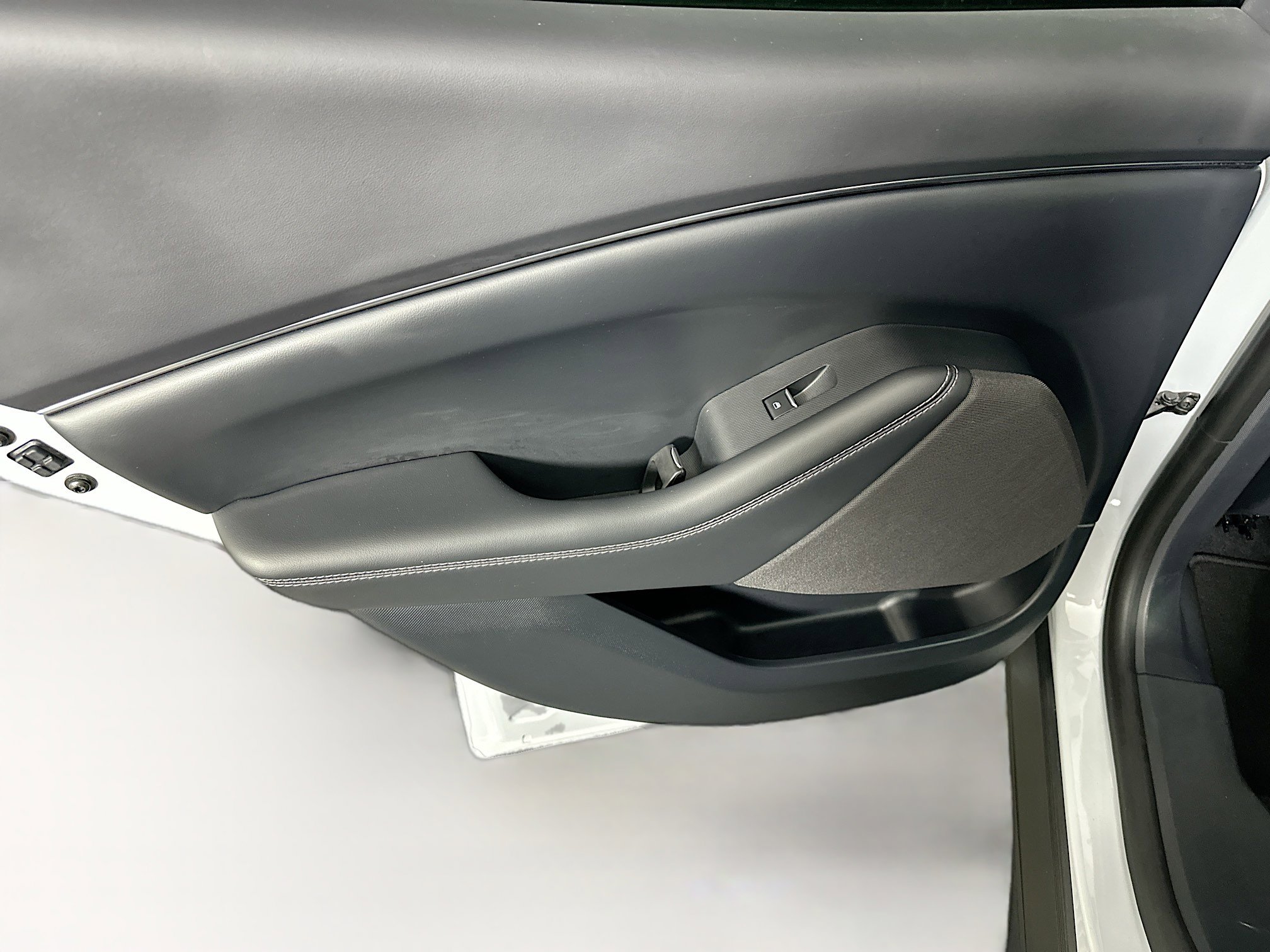 Used 2023 Ford Mustang Mach-E Select w/ Comfort Package Lite image 25