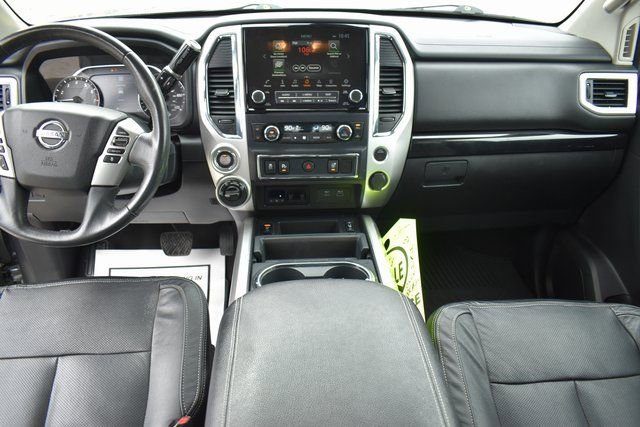 Used 2021 Nissan Titan SV w/ SV Convenience Package image 20