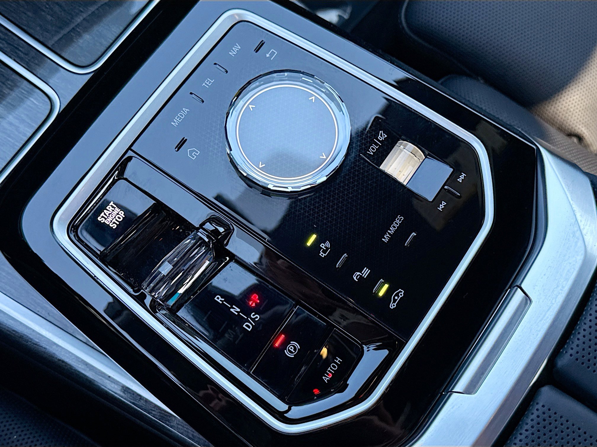 Used 2026 BMW 740i image 28