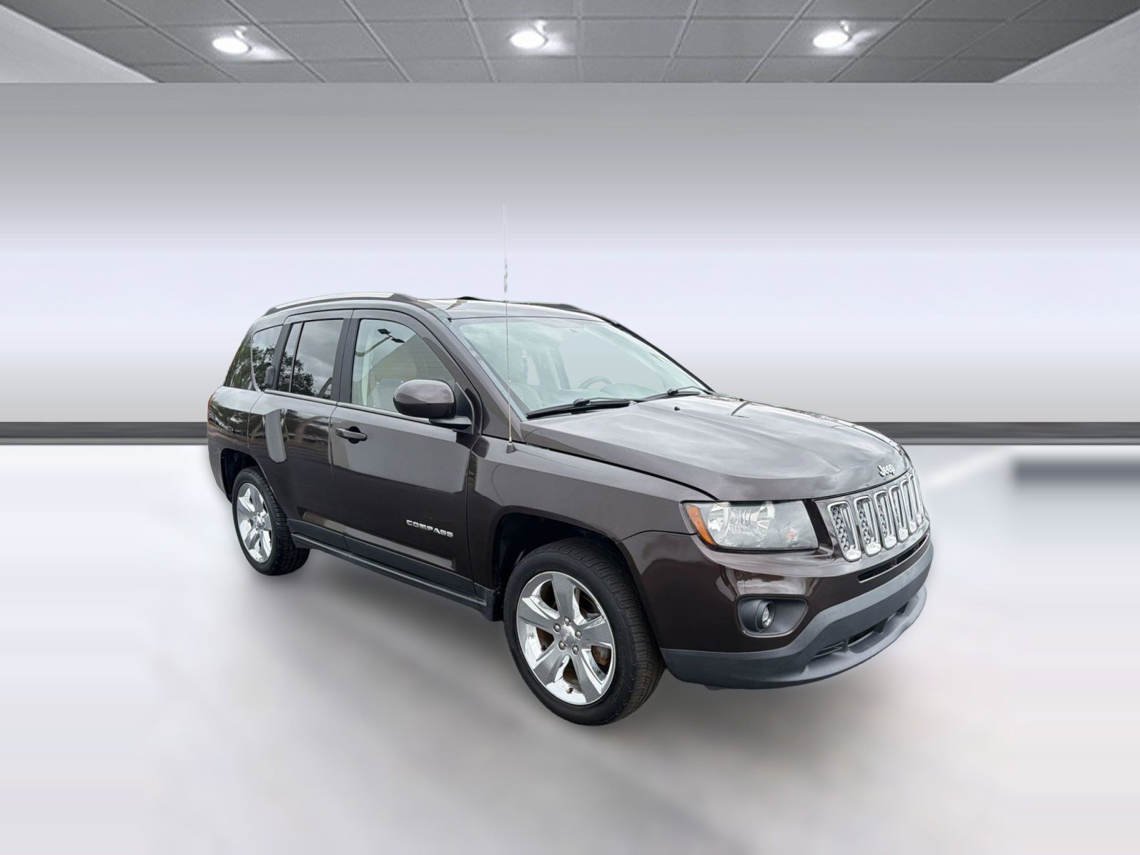 Used 2014 Jeep Compass Latitude w/ Sun/Sound Group image 7
