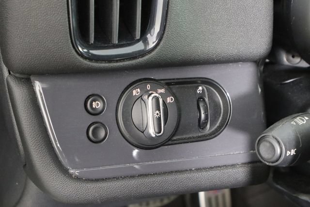Used 2019 MINI Cooper Countryman FWD image 24
