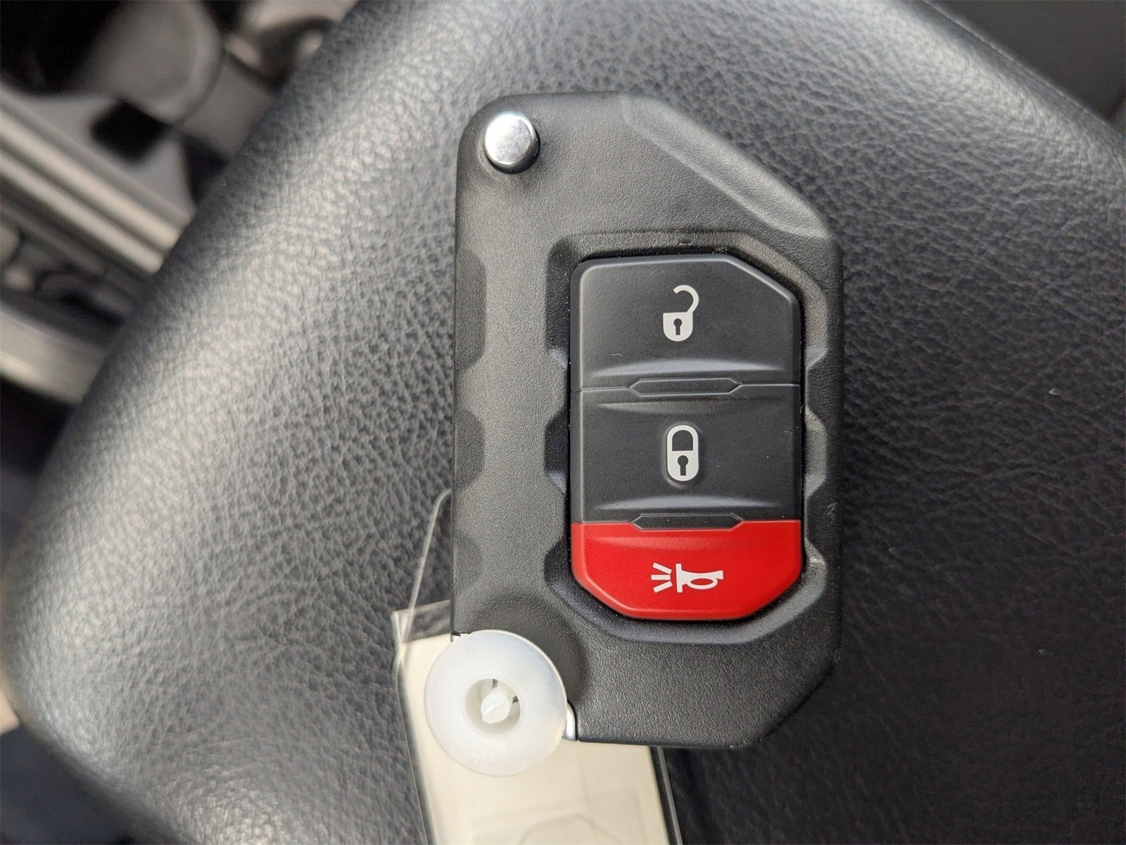 Used 2021 Jeep Wrangler Unlimited Sport image 32