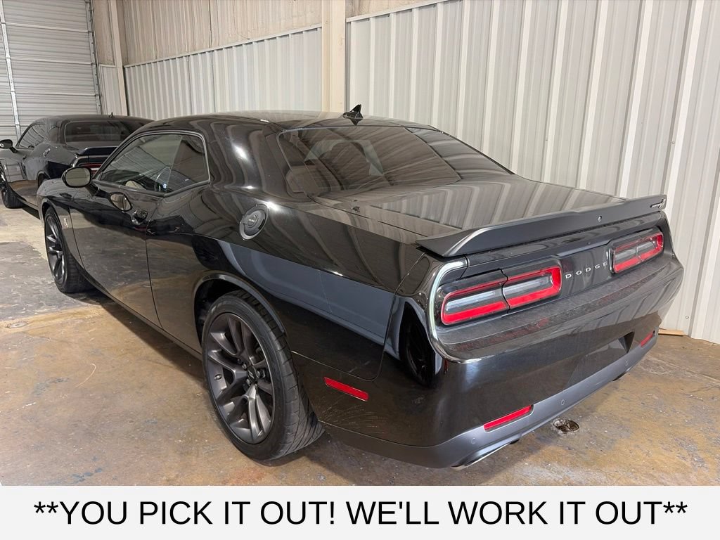 Used 2022 Dodge Challenger R/T Scat Pack RWD image 6