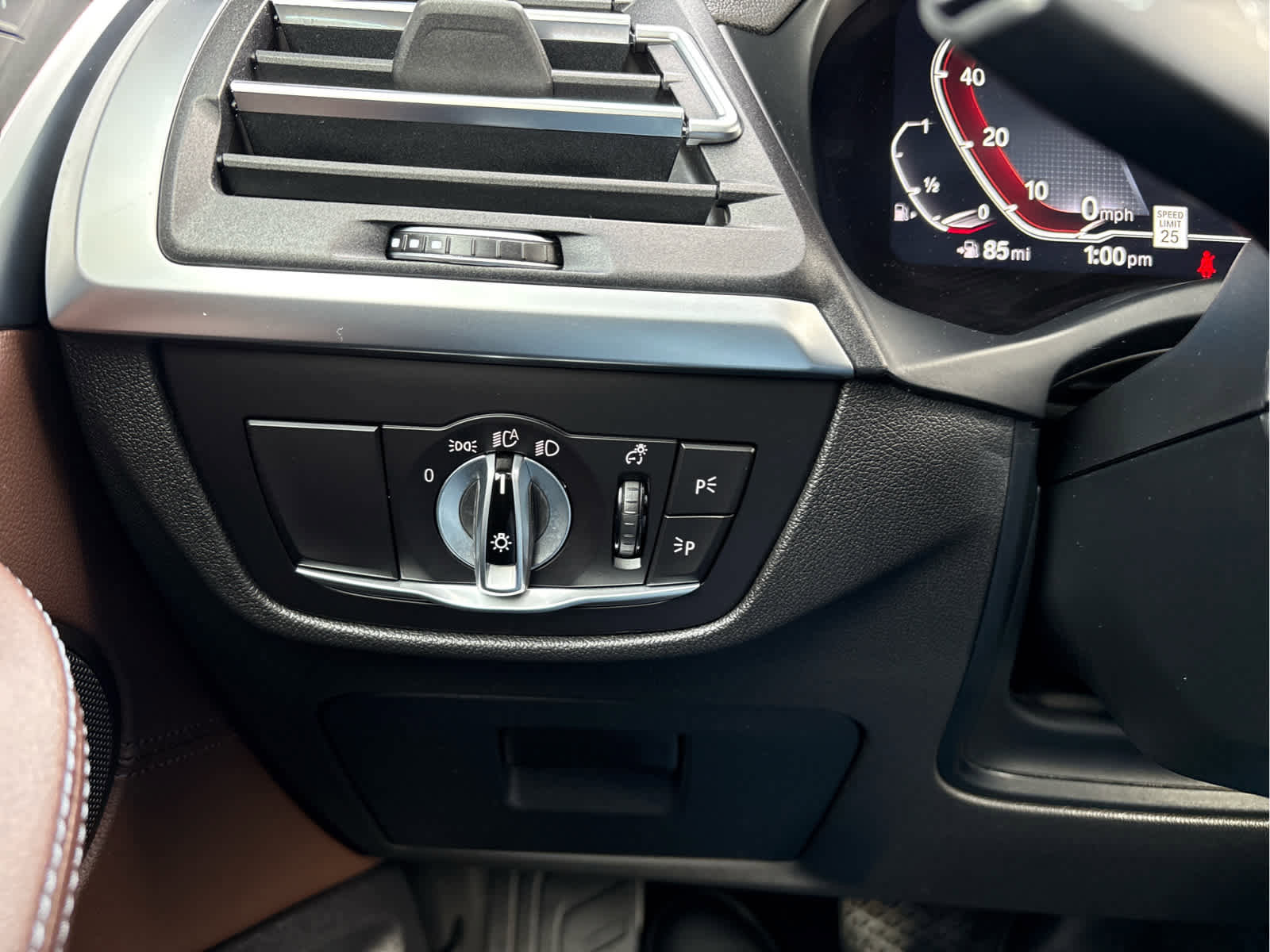 Used 2023 BMW X3 xDrive30i w/ Premium Package image 31