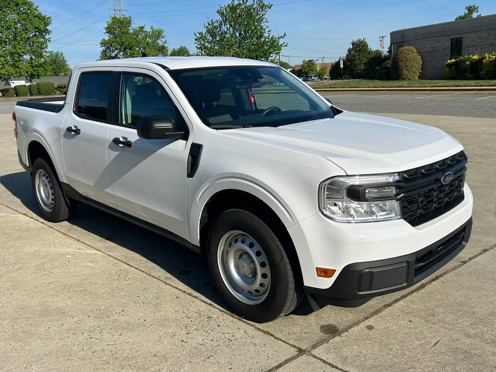 Used 2024 Ford Maverick XL image 9