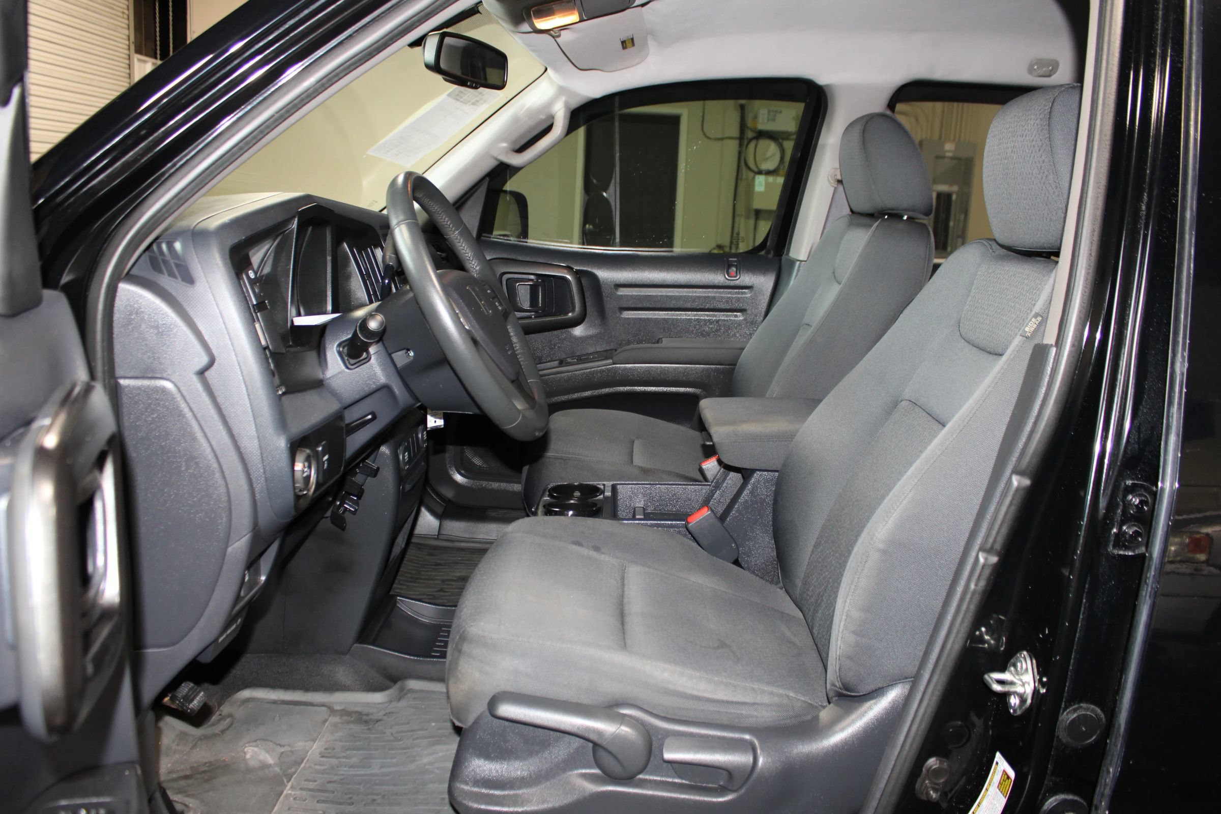 Used 2014 Honda Ridgeline Sport image 11