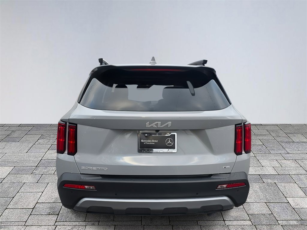 Used 2023 Kia Sorento SX Prestige image 6