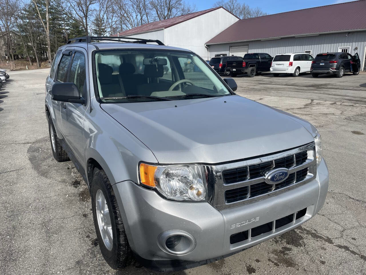 Used 2009 Ford Escape XLS image 7