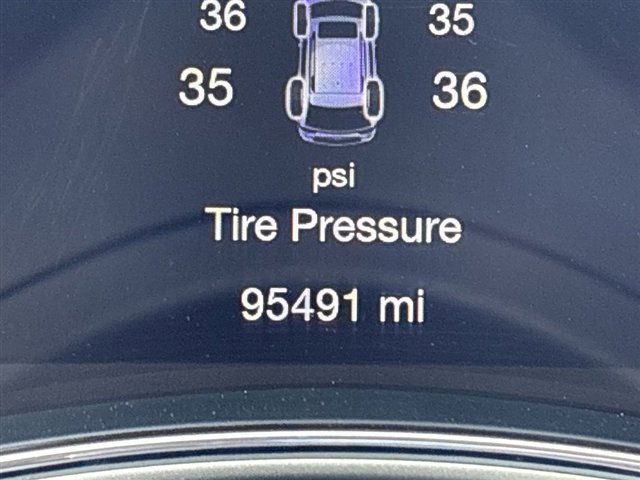 Used 2017 Jeep Grand Cherokee Limited image 12