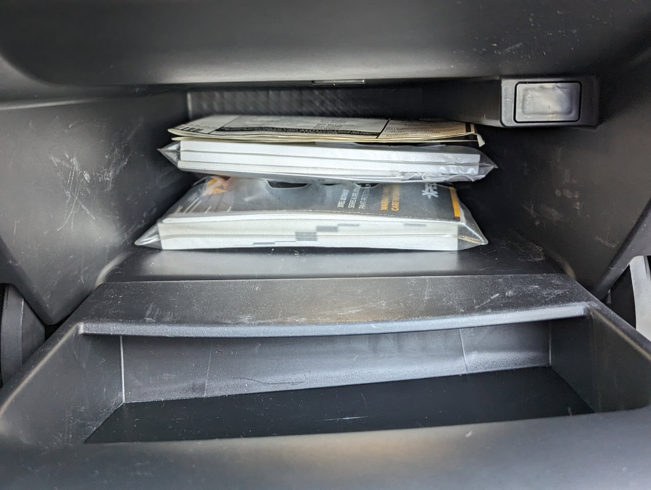 Used 2022 Kia EV6 GT-Line w/ GT-Line Suede Seat Package image 31