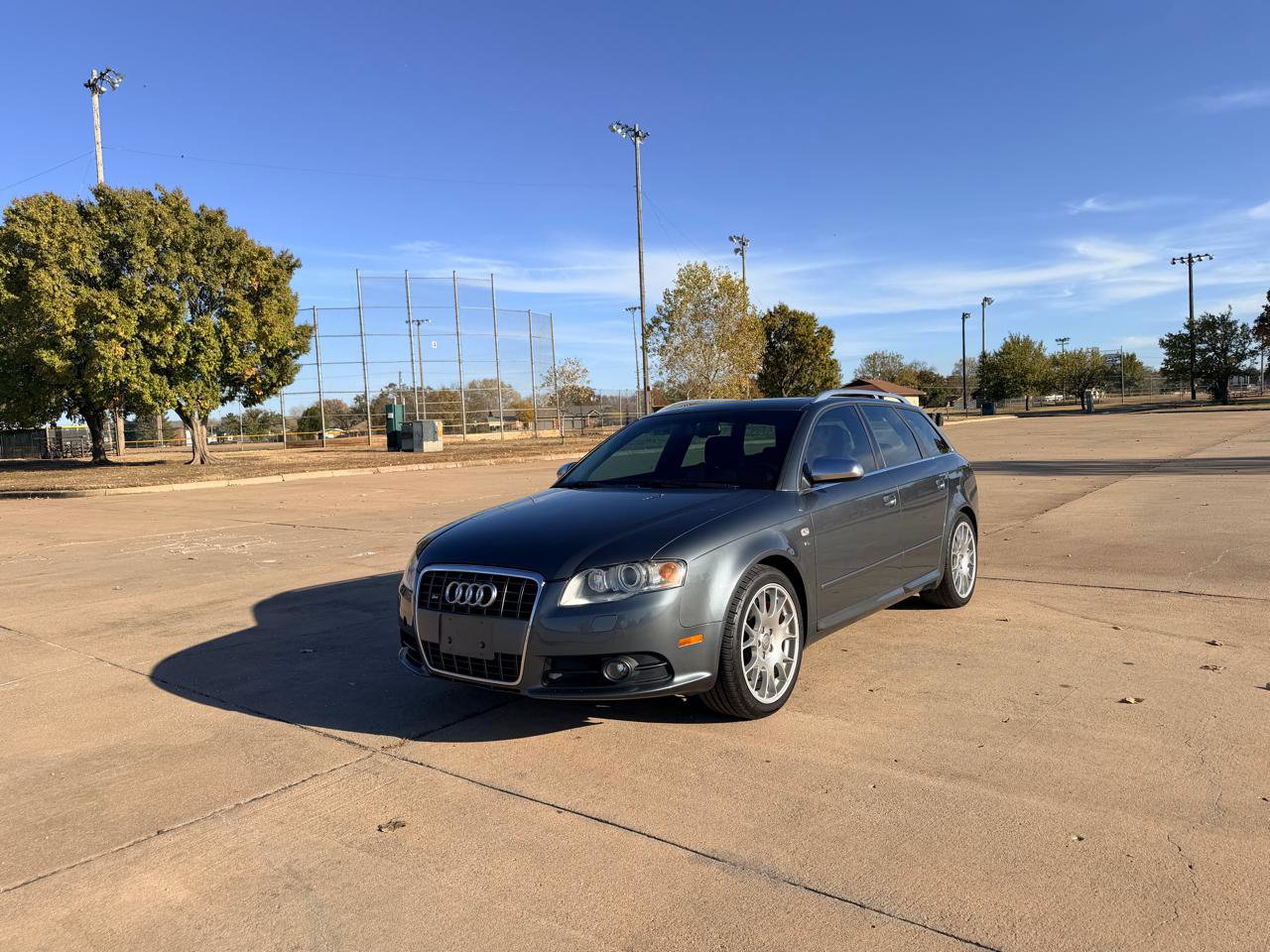Used 2006 Audi S4 Avant AWD/4WD image 4