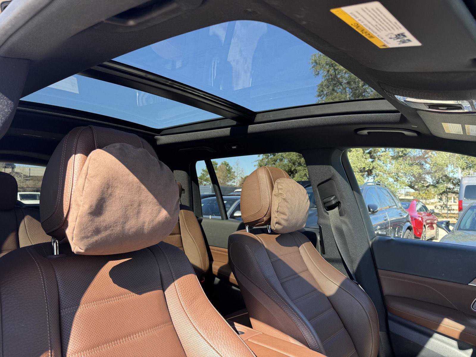 Certified 2025 Mercedes-Benz GLS 450 GLS 450 image 32