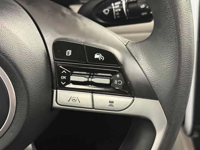 Used 2023 Hyundai Tucson SE image 17