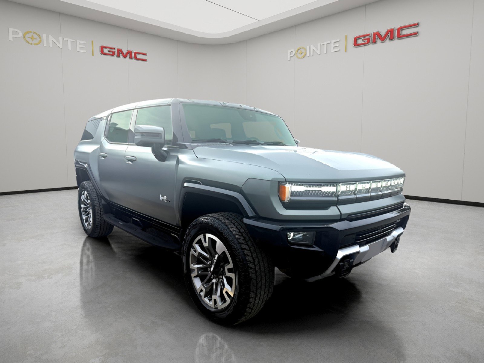 Used 2024 GMC Hummer EV 3X w/ LPO, Cargo Utility Package image 9