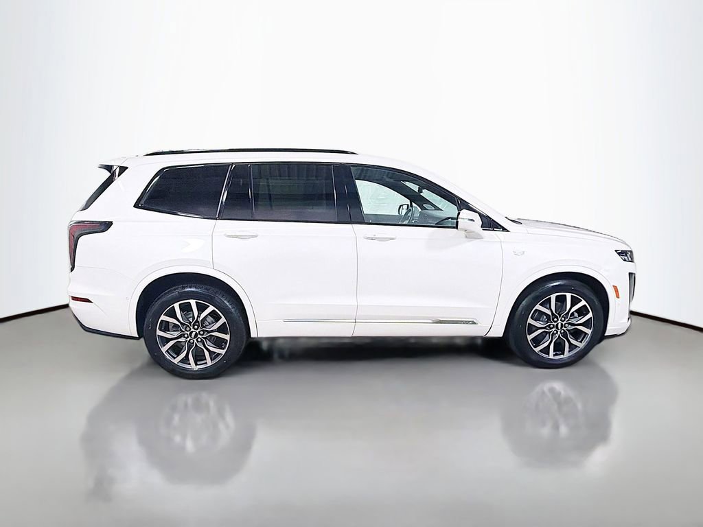 Used 2021 Cadillac XT6 Sport AWD/4WD image 11