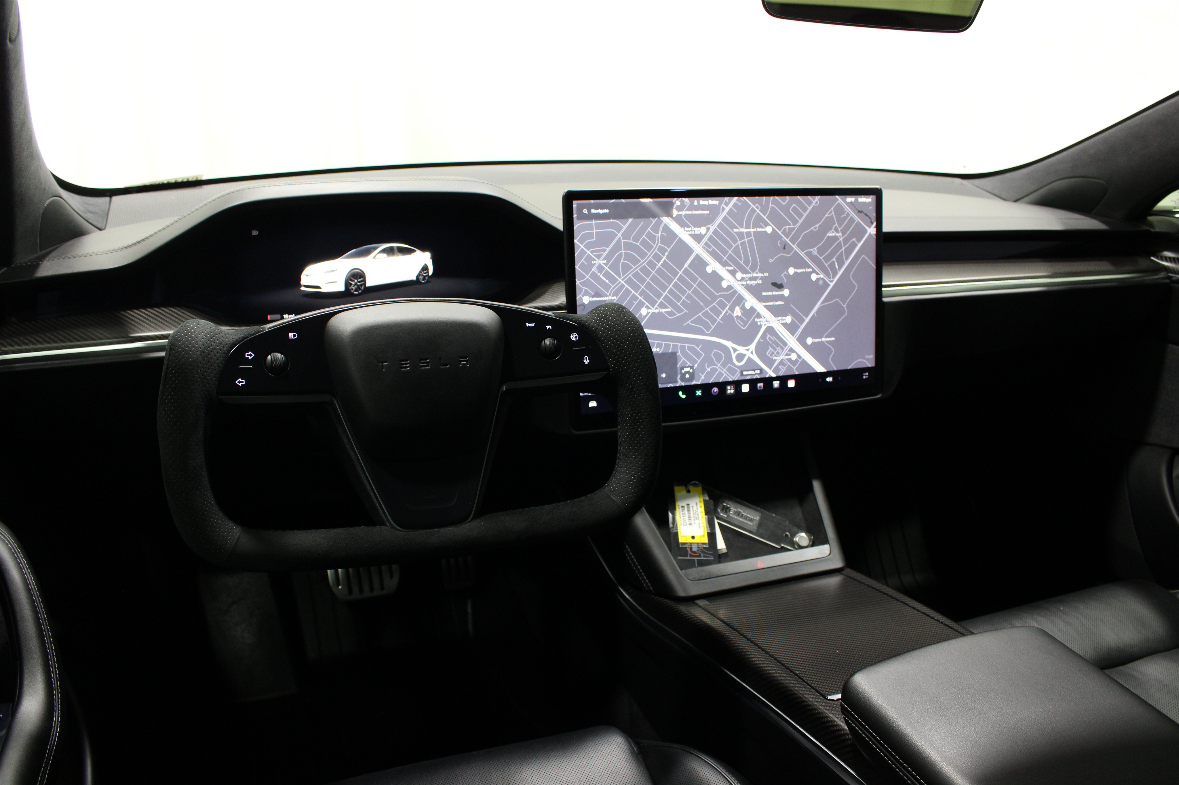 Used 2021 Tesla Model S Plaid AWD/4WD image 2