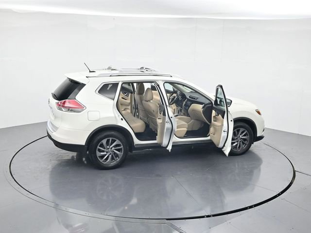 Used 2016 Nissan Rogue SL w/ SL Premium Package FWD image 46