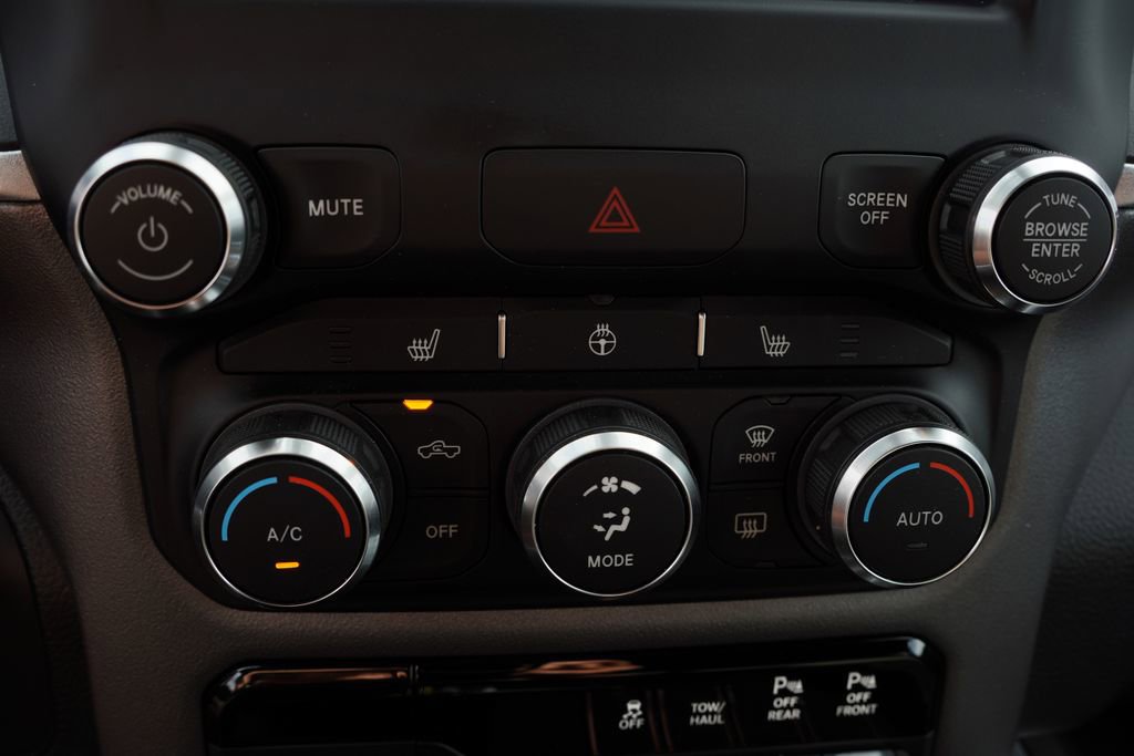 Used 2023 RAM 1500 Big Horn AWD/4WD image 28