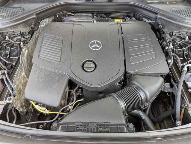 Certified 2025 Mercedes-Benz GLC 300 image 16