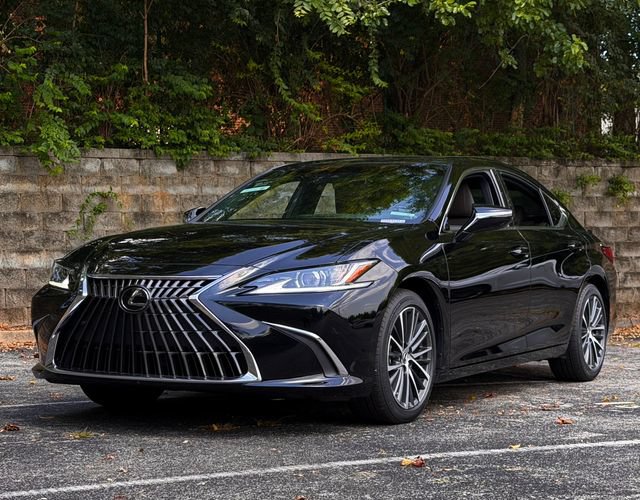Certified 2025 Lexus ES 300h w/ Premium Package FWD image 11