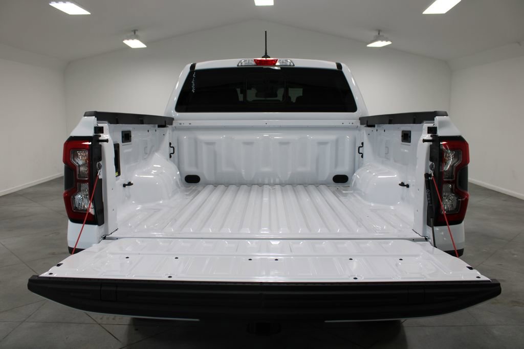 New 2025 Ford Ranger XLT w/ Chrome Accent Package image 17