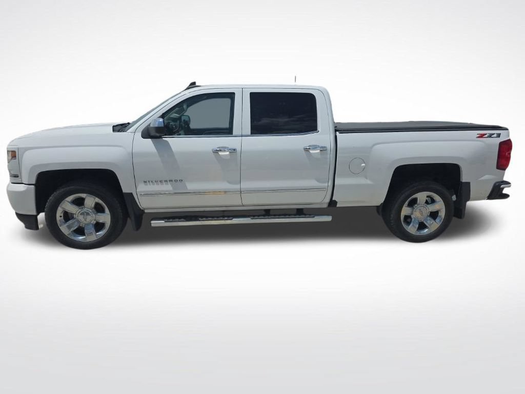 Used 2018 Chevrolet Silverado 1500 LTZ Z71 w/ LTZ Plus Package AWD/4WD image 36