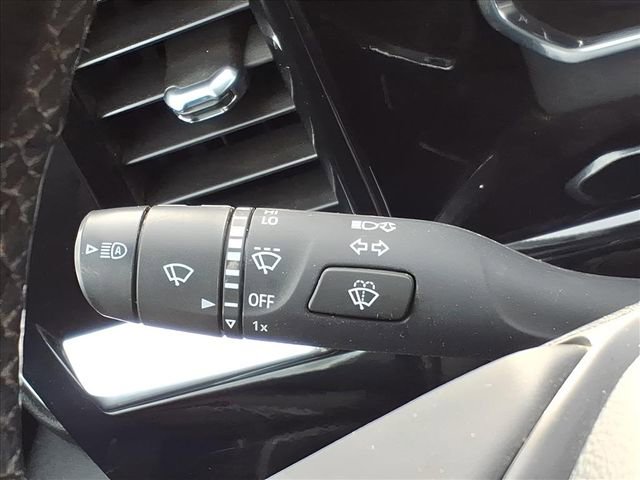 Used 2024 Chevrolet Silverado 2500 LT image 27