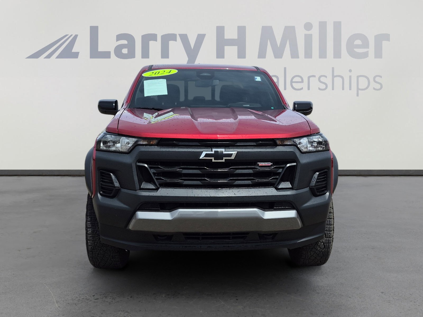 Used 2024 Chevrolet Colorado Trail Boss w/ Advanced Trailering Package image 8