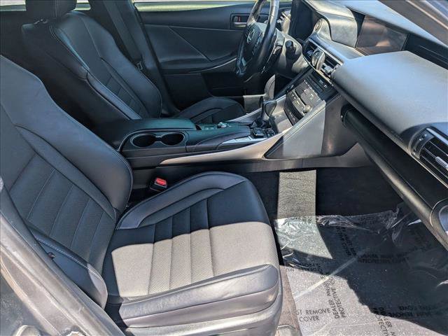 Used 2019 Lexus IS 350 F Sport w/ F Sport Package RWD image 20