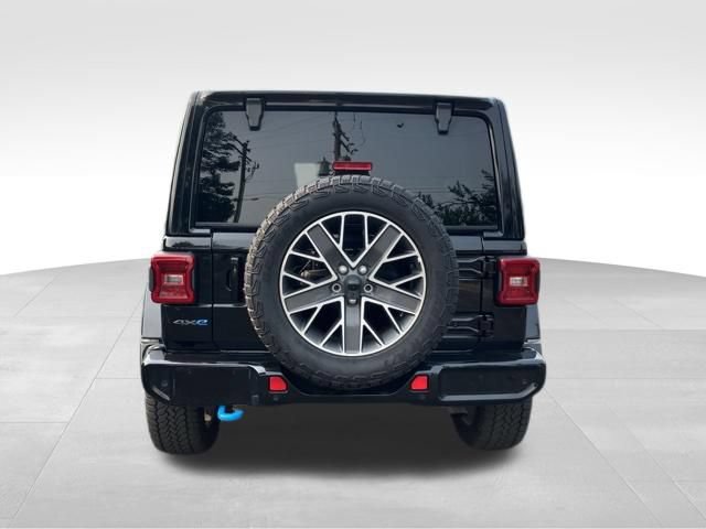 Used 2024 Jeep Wrangler High Altitude AWD/4WD image 7
