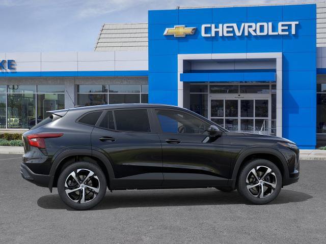 New 2026 Chevrolet Trax RS w/ Sunroof Package FWD image 5