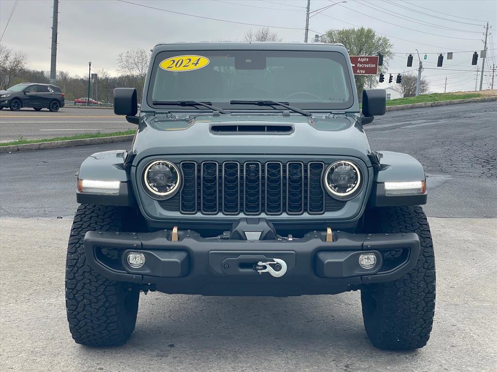 Used 2024 Jeep Wrangler Unlimited Rubicon 392 AWD/4WD image 2