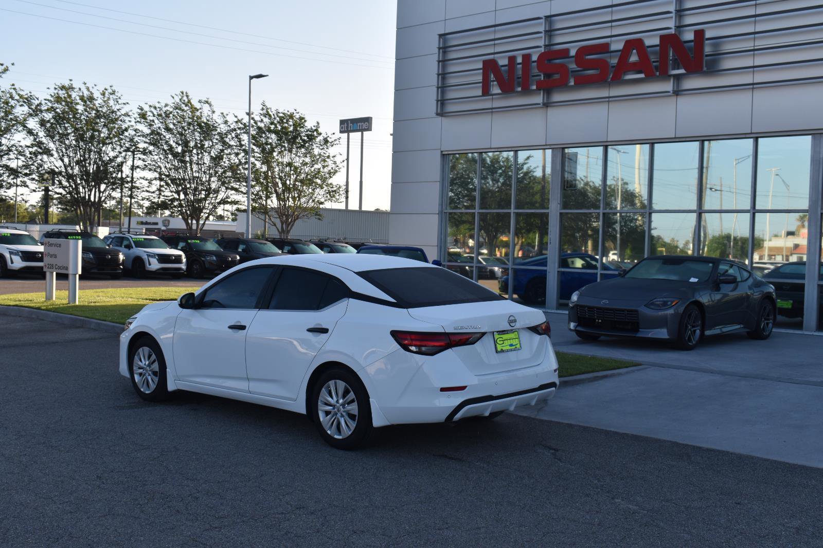 Used 2024 Nissan Sentra S image 4