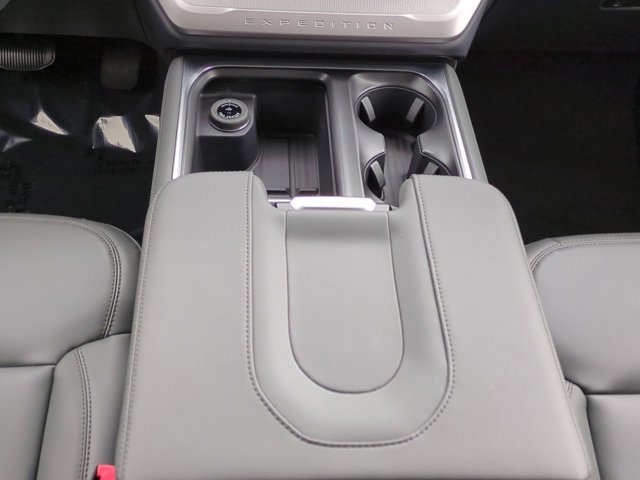 New 2026 Ford Expedition Max Active image 19