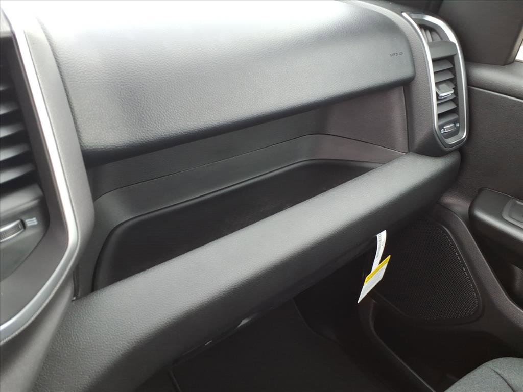 New 2026 RAM 1500 Express image 32