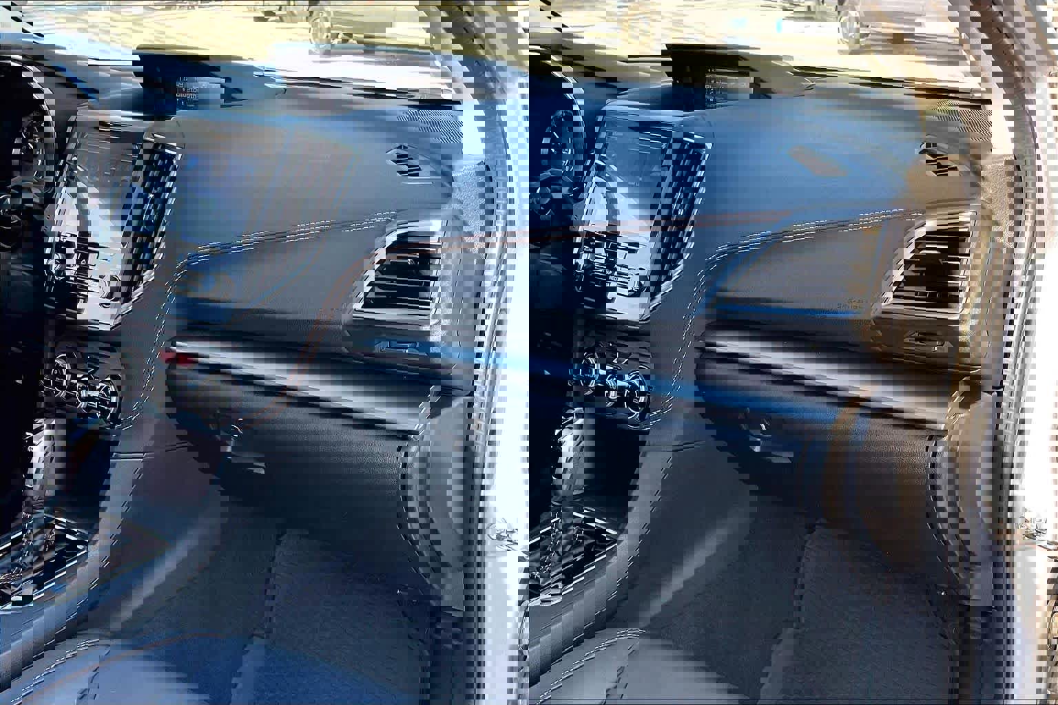 Used 2019 Subaru Crosstrek 2.0i Limited w/ Moonroof Package w/Navigation image 18