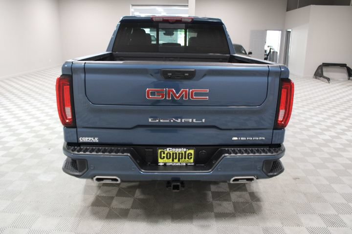 Used 2025 GMC Sierra 1500 Denali w/ Denali Reserve Package AWD/4WD image 10
