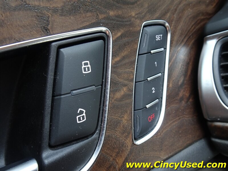 Used 2013 Audi S6 Prestige AWD/4WD image 23